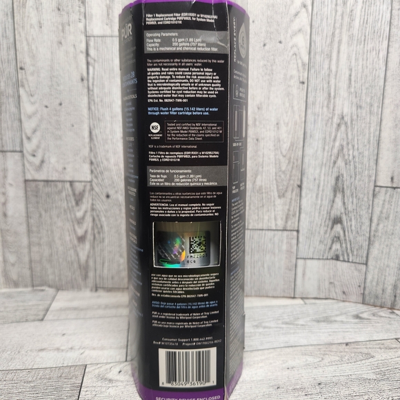 Refrigerator Water Filter - White - Picture 3 of 8